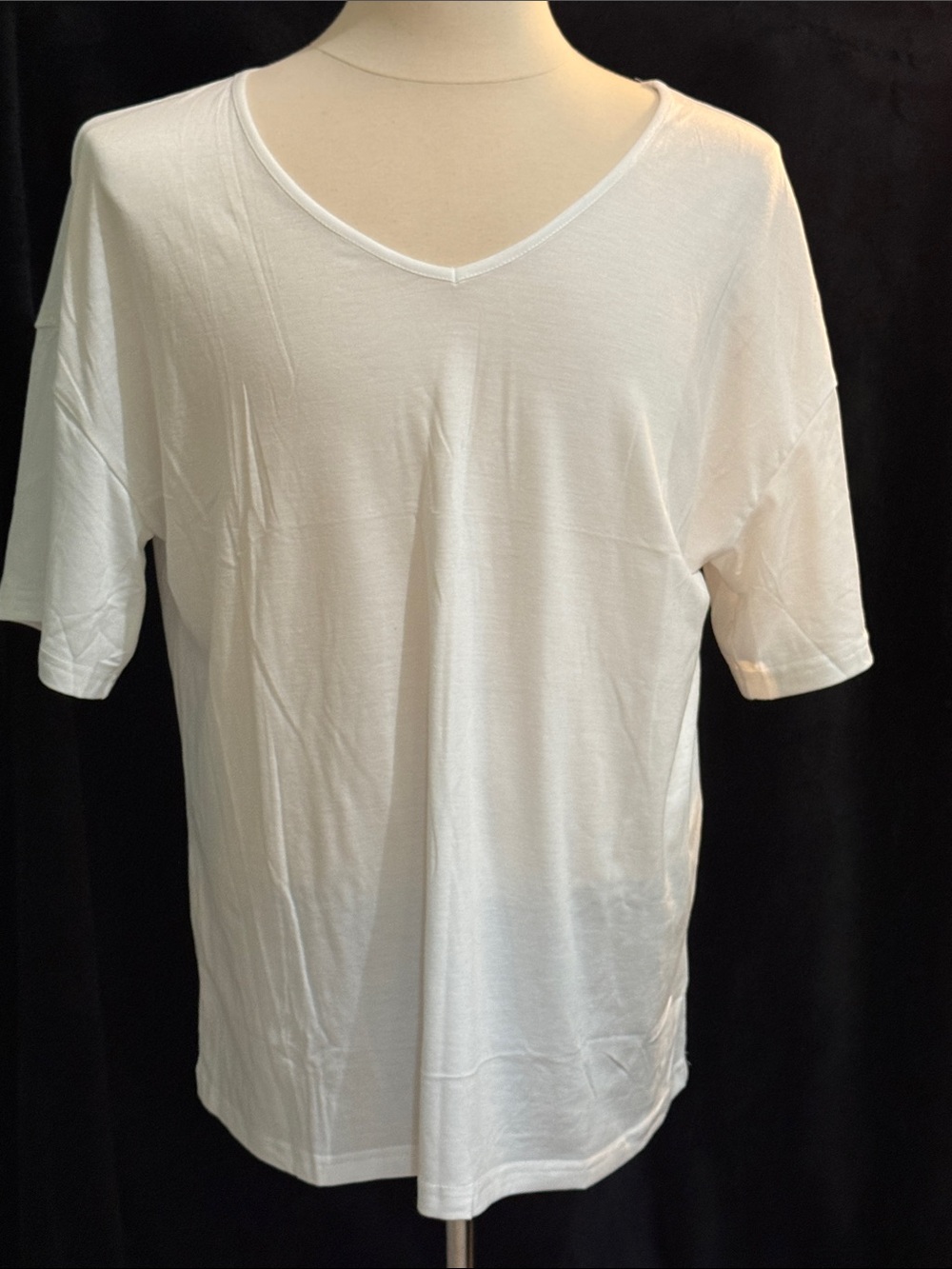 Women's Soft V-Neck Short Sleeve Tee - White